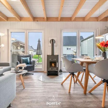 Huus Lee Olpenitz בית נופש *